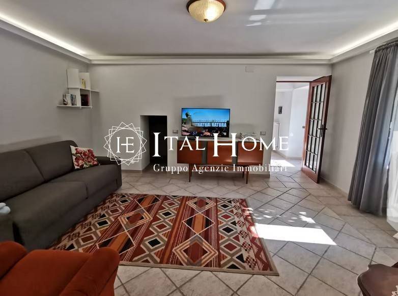 appartamento in vendita a Milano in zona Lorenteggio