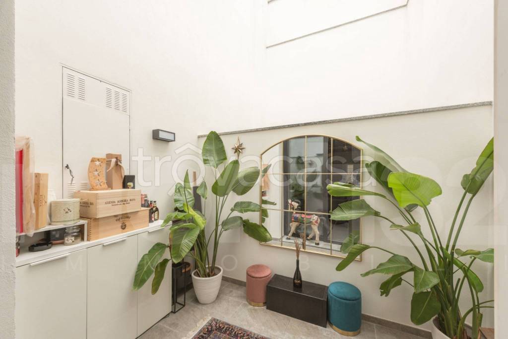 appartamento in vendita a Milano in zona Isola