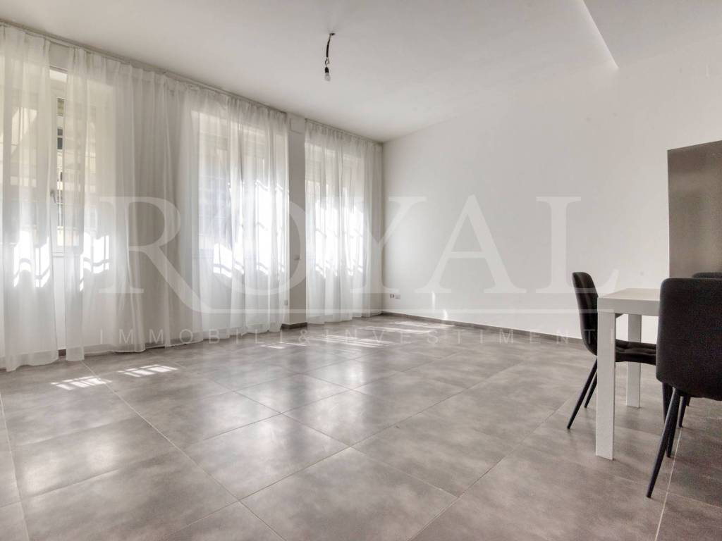 ufficio in vendita a Milano in zona Città Studi