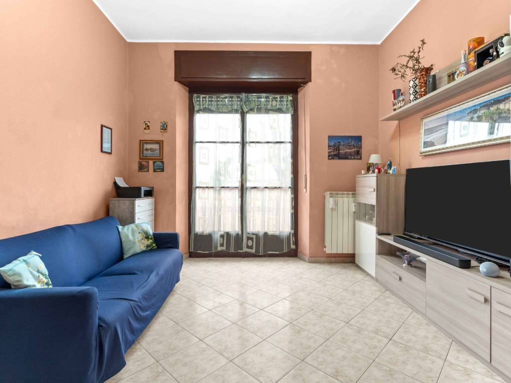 appartamento in vendita a Milano in zona Ronchetto sul Naviglio