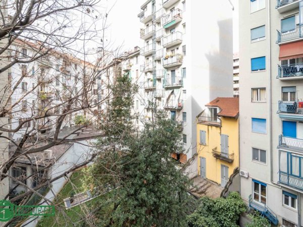 appartamento in vendita a Milano in zona Città Studi