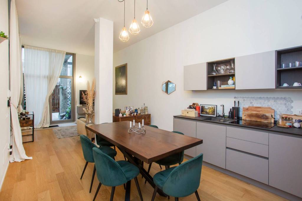 appartamento in vendita a Milano in zona Porta Venezia