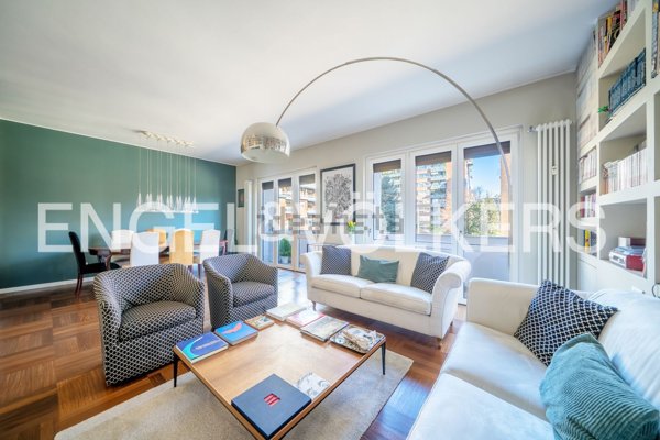 appartamento in vendita a Milano in zona Il Portello