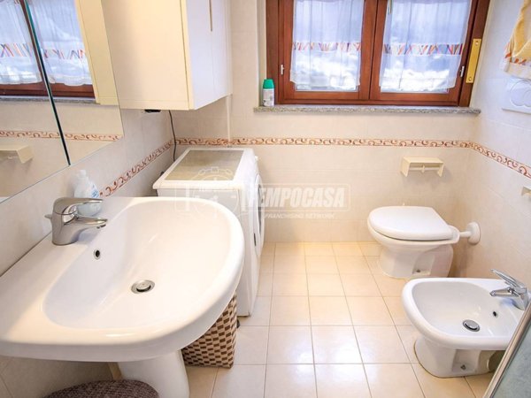 appartamento in vendita a Milano in zona Rogoredo