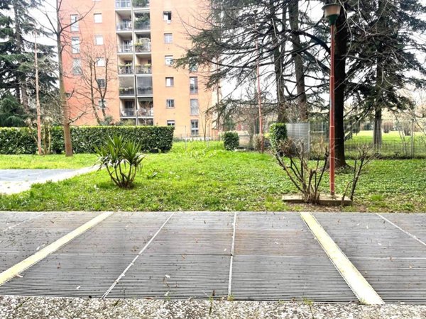 appartamento in vendita a Milano in zona Vigentino