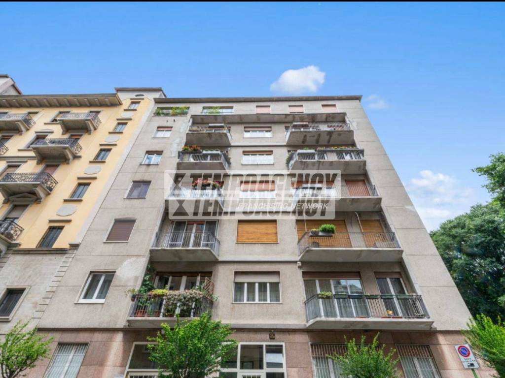 appartamento in vendita a Milano in zona Città Studi