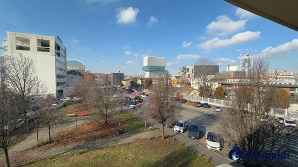 appartamento in vendita a Milano in zona Rembrandt