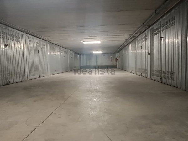 casale in vendita a Milano in zona Musocco