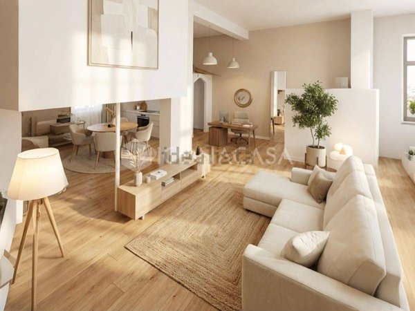 appartamento in vendita a Milano in zona Porta Vittoria