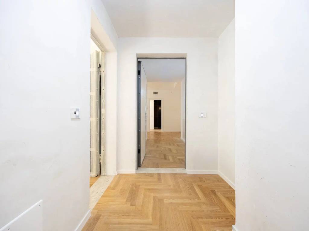 appartamento in vendita a Milano in zona Sempione