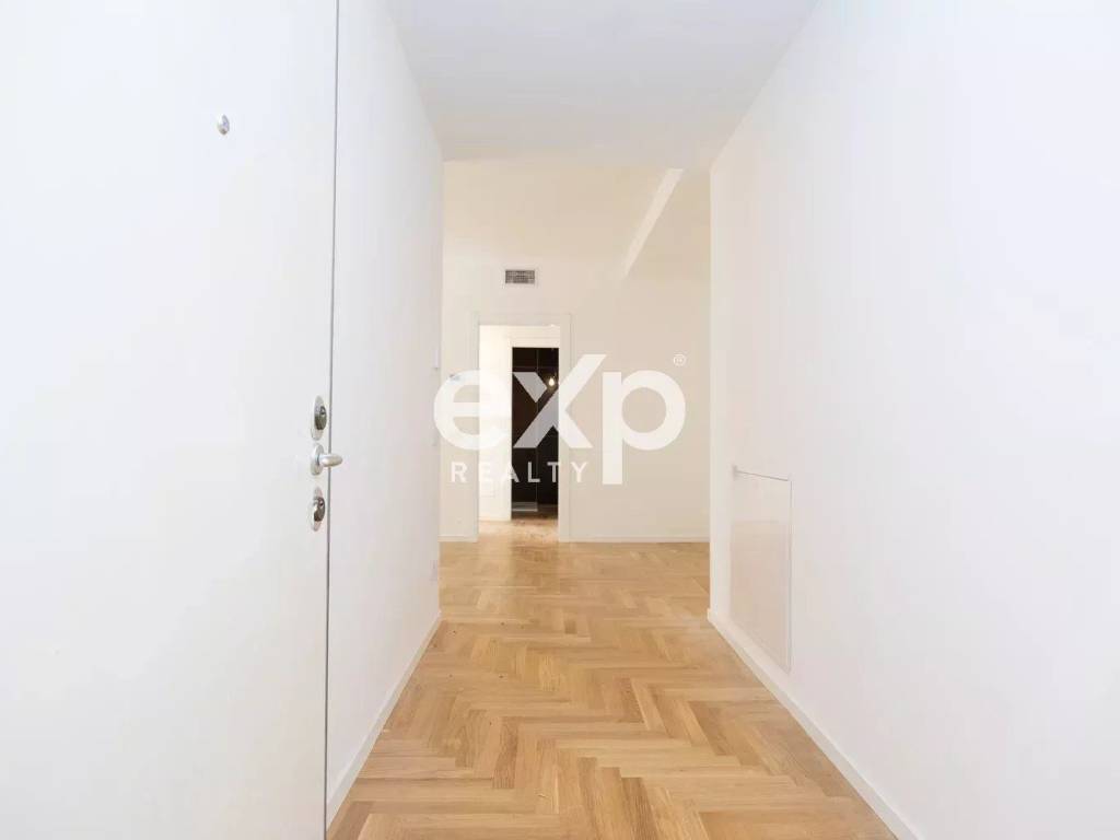 appartamento in vendita a Milano in zona Sempione