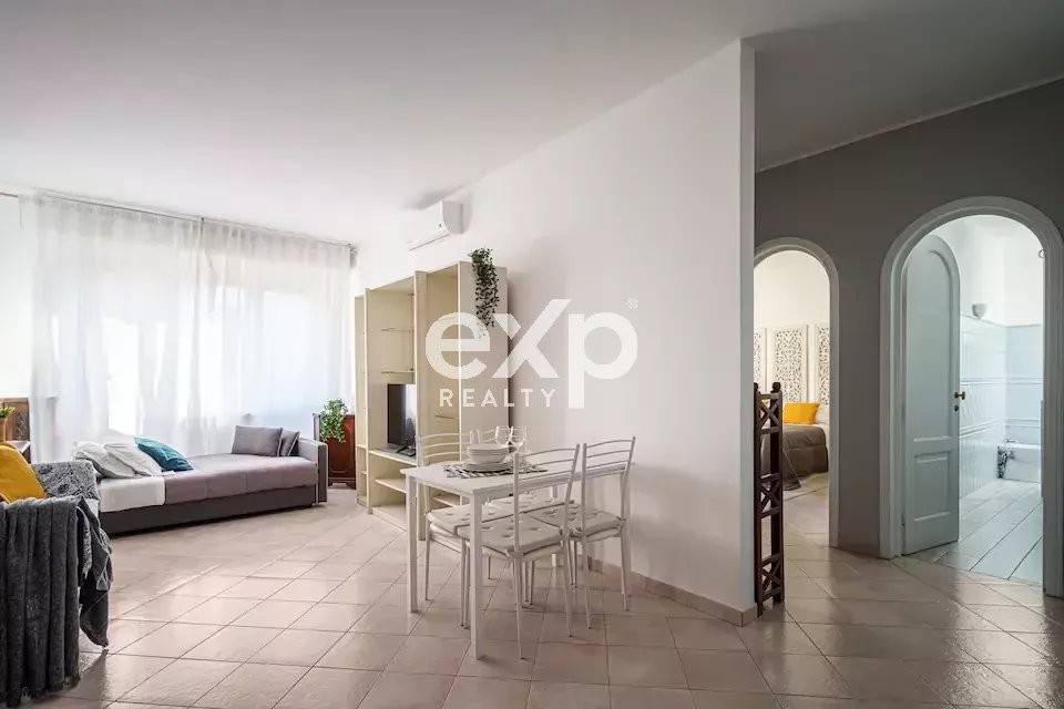 appartamento in vendita a Milano in zona Sempione