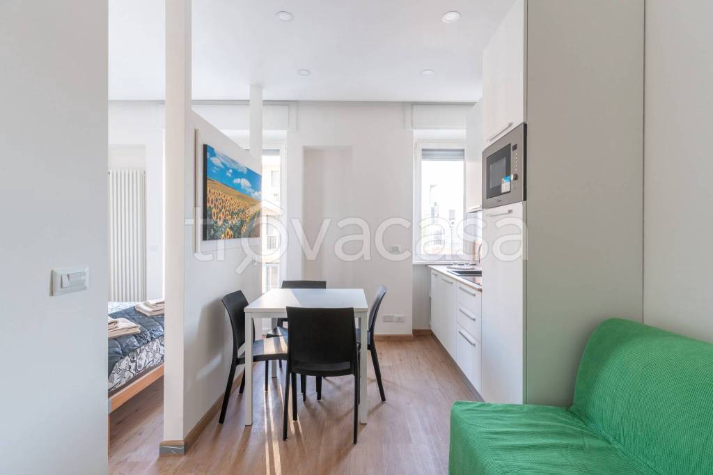 appartamento in vendita a Milano in zona Loreto