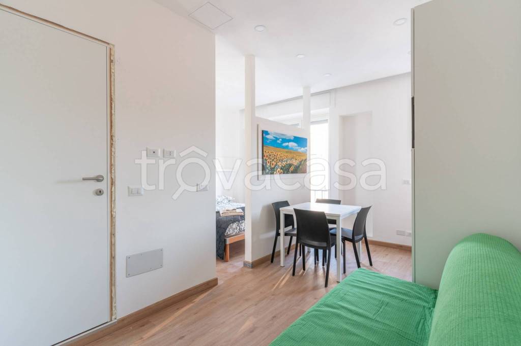 appartamento in vendita a Milano in zona Loreto