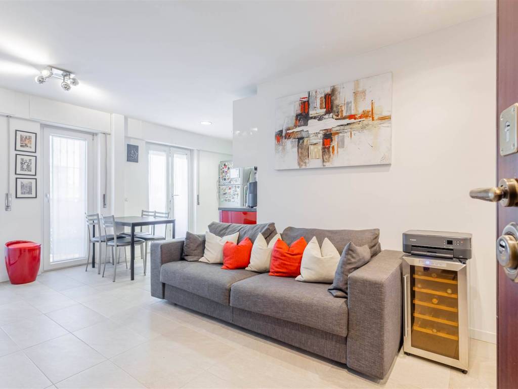 appartamento in vendita a Milano in zona Ghisolfa