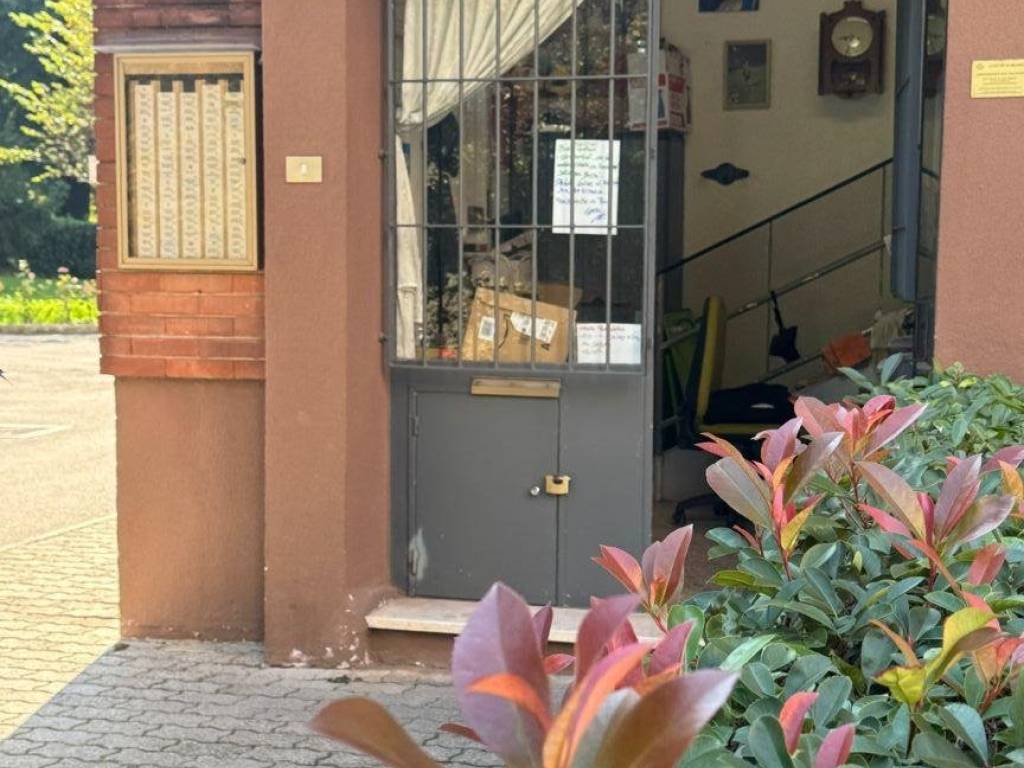 appartamento in vendita a Milano in zona Forlanini