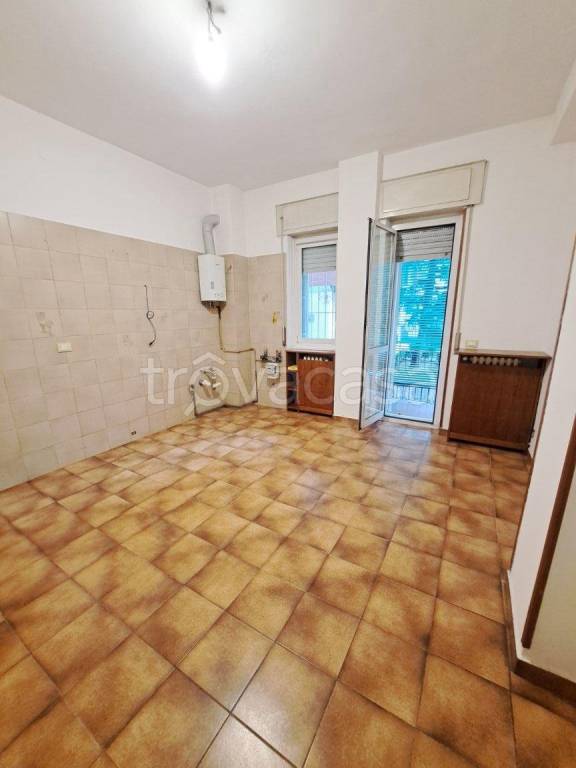 appartamento in vendita a Milano in zona Gorla