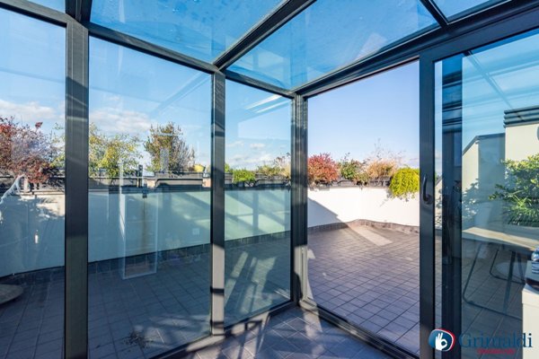 appartamento in vendita a Milano in zona Forze Armate