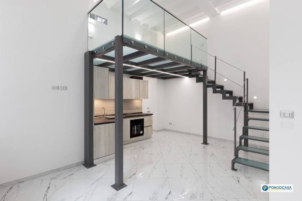 appartamento in vendita a Milano in zona Centro Direzionale