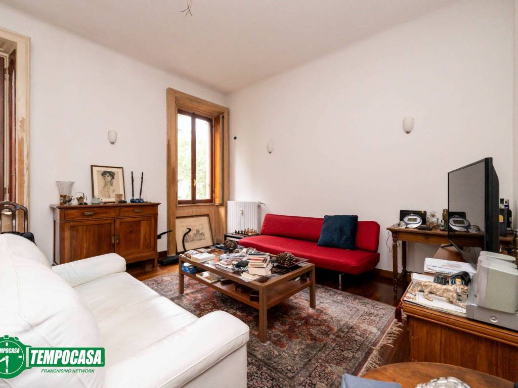 appartamento in vendita a Milano in zona Centro Direzionale