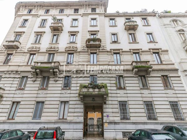 appartamento in vendita a Milano in zona Solari