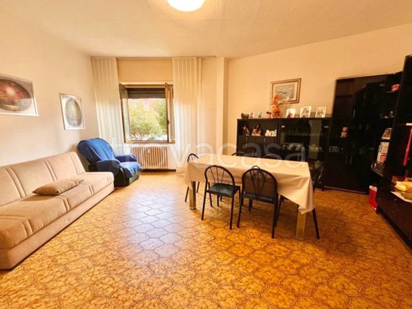 appartamento in vendita a Milano in zona Quarto Oggiaro