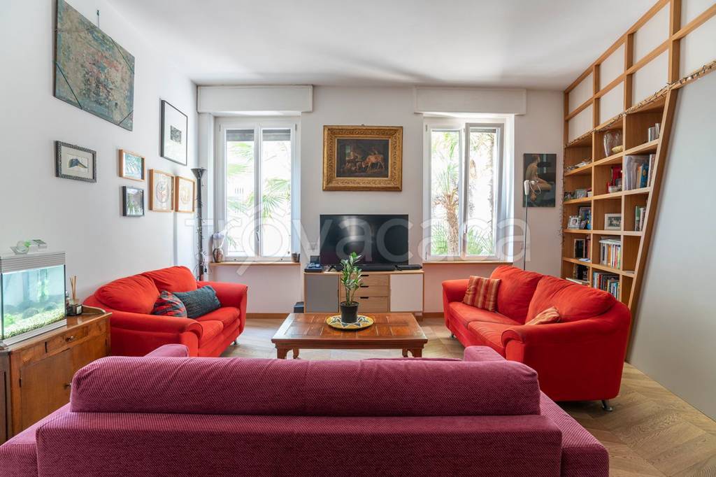 appartamento in vendita a Milano in zona San Cristoforo