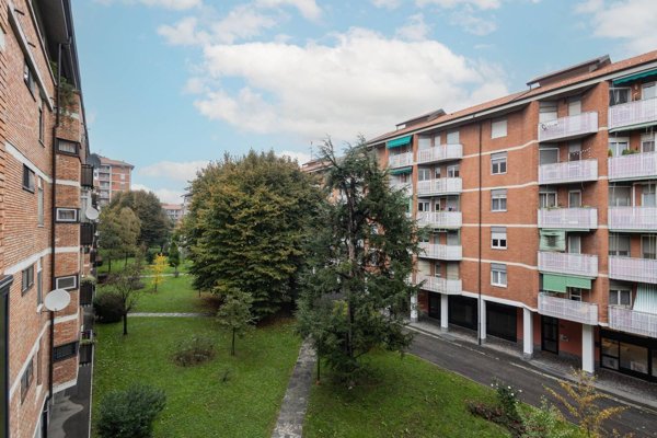 appartamento in vendita a Milano in zona Chiesa Rossa