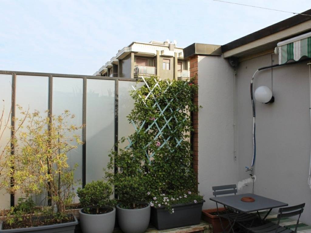 appartamento in vendita a Milano in zona Niguarda