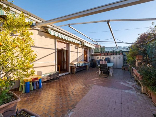 appartamento in vendita a Milano in zona Niguarda