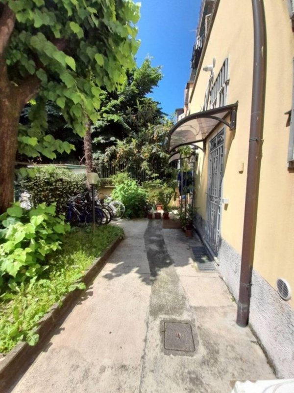 appartamento in vendita a Milano in zona Gorla
