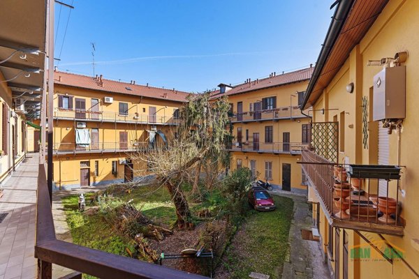 appartamento in vendita a Milano in zona Niguarda