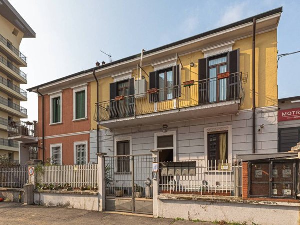 appartamento in vendita a Milano in zona San Siro