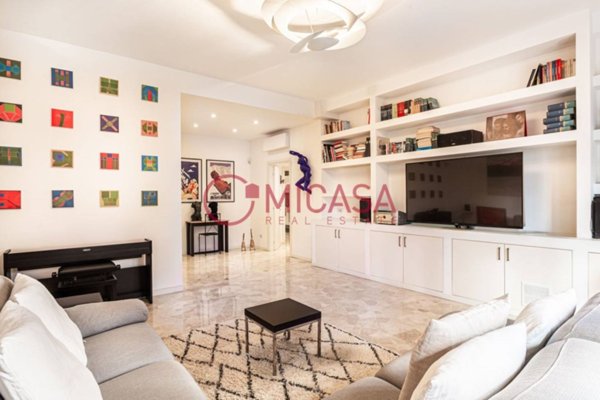 appartamento in vendita a Milano in zona Il Portello