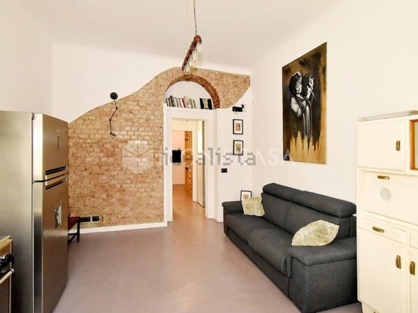 appartamento in vendita a Milano in zona Piazzale Lodi