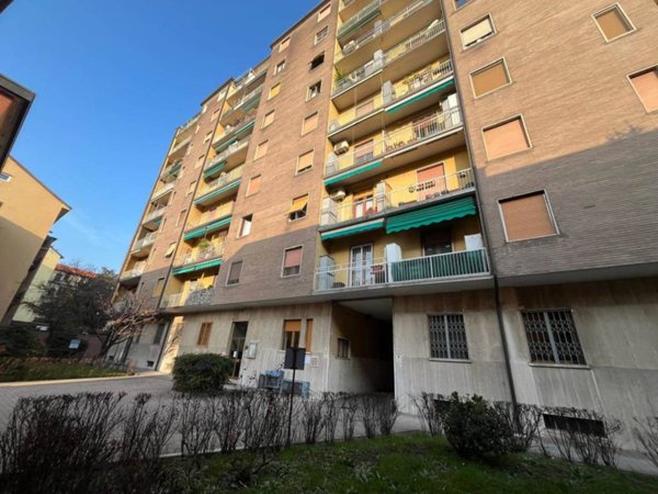 locale commerciale in vendita a Milano in zona Bovisa