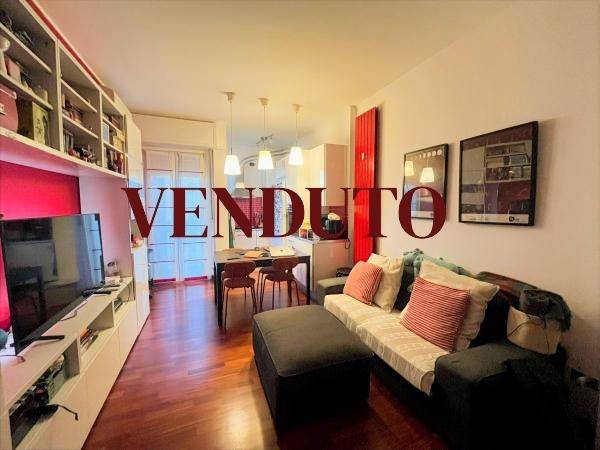 appartamento in vendita a Milano in zona Lambrate