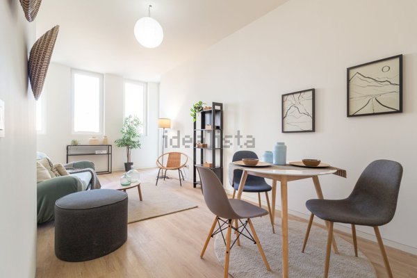 appartamento in vendita a Milano in zona Vigentino