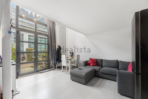 appartamento in vendita a Milano in zona Bovisa