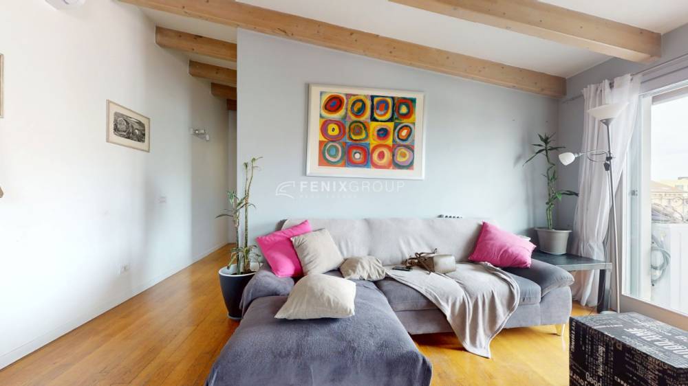 appartamento in vendita a Milano in zona Porta Garibaldi