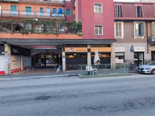 appartamento in vendita a Milano in zona Dergano