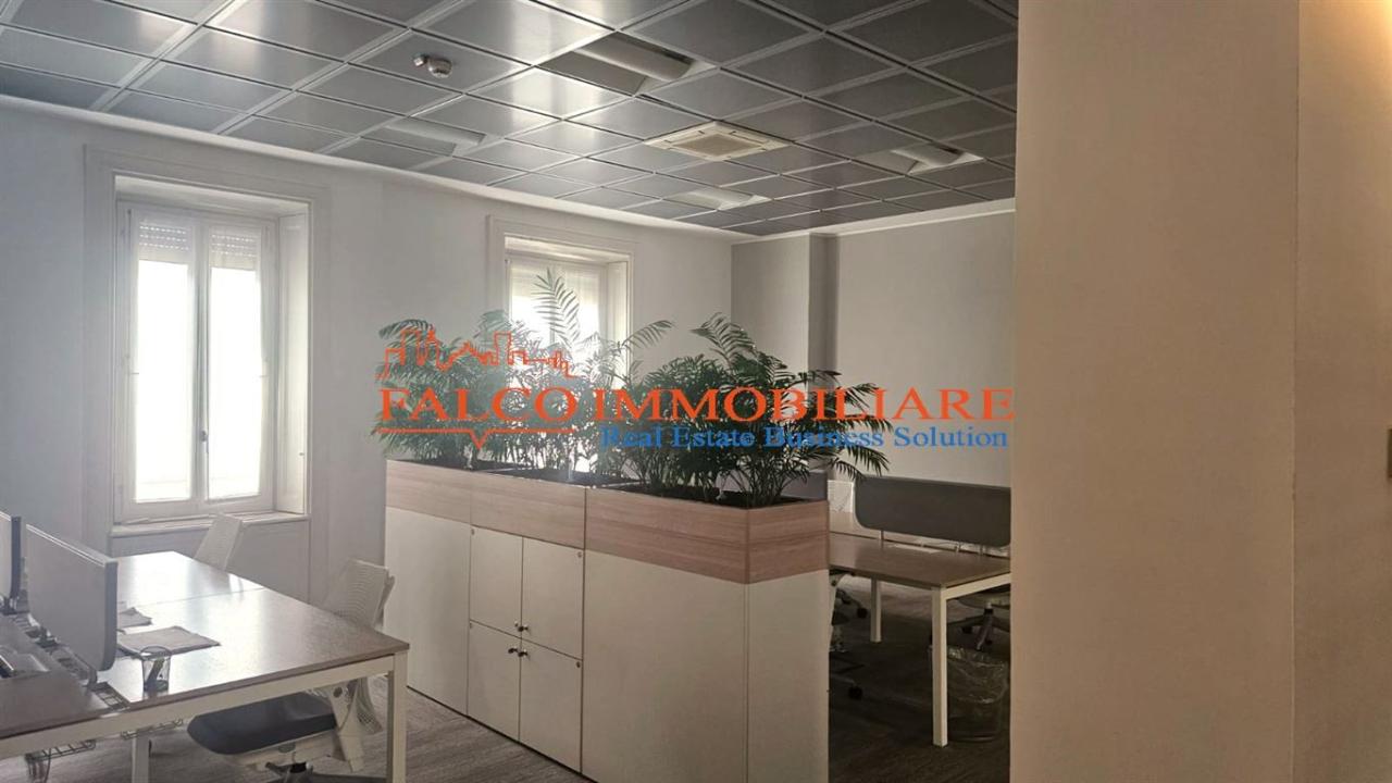 ufficio in vendita a Milano in zona Sempione