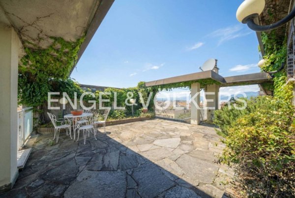 appartamento in vendita a Milano in zona Famagosta