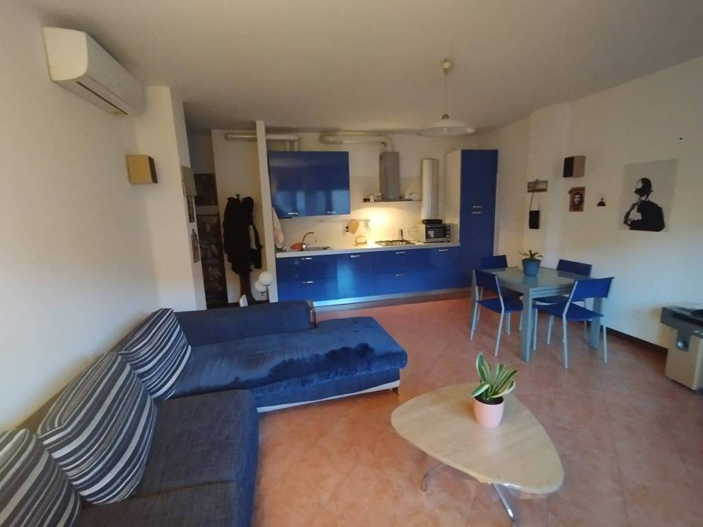 appartamento in vendita a Milano in zona Trenno