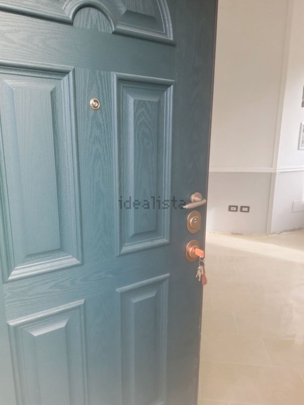 appartamento in vendita a Milano in zona Baggio