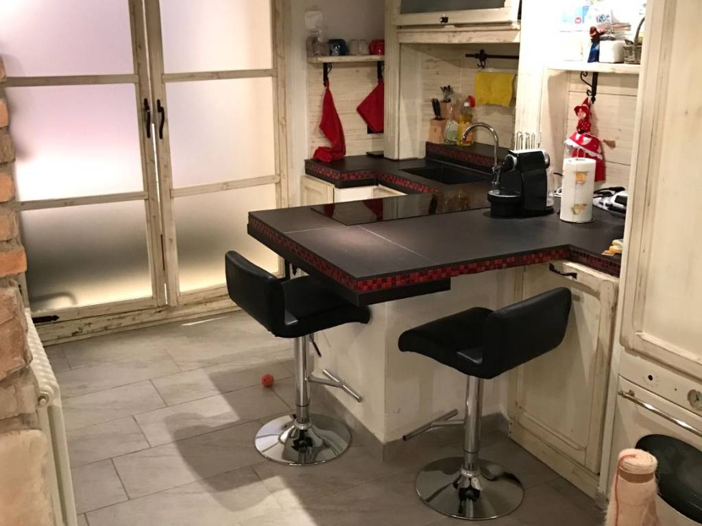 appartamento in vendita a Milano in zona Porta Genova