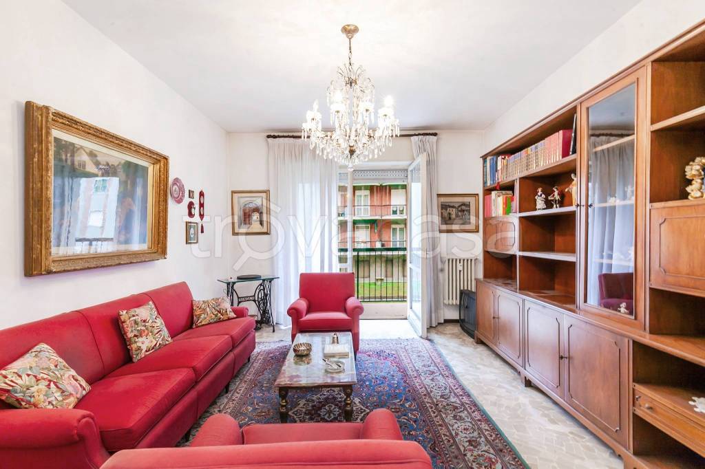 appartamento in vendita a Milano in zona San Cristoforo