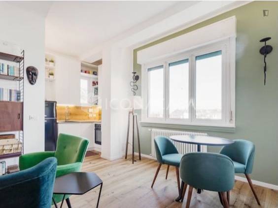 appartamento in vendita a Milano in zona Loreto