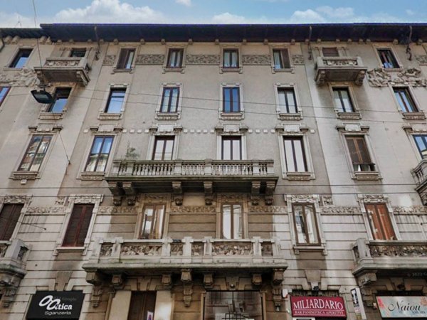 appartamento in vendita a Milano in zona Città Studi