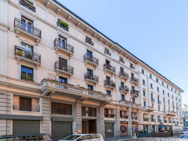 appartamento in vendita a Milano in zona Centro Direzionale